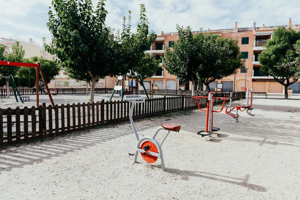 Hauzify I Apartament Marina トラダンバーラ エクステリア 写真