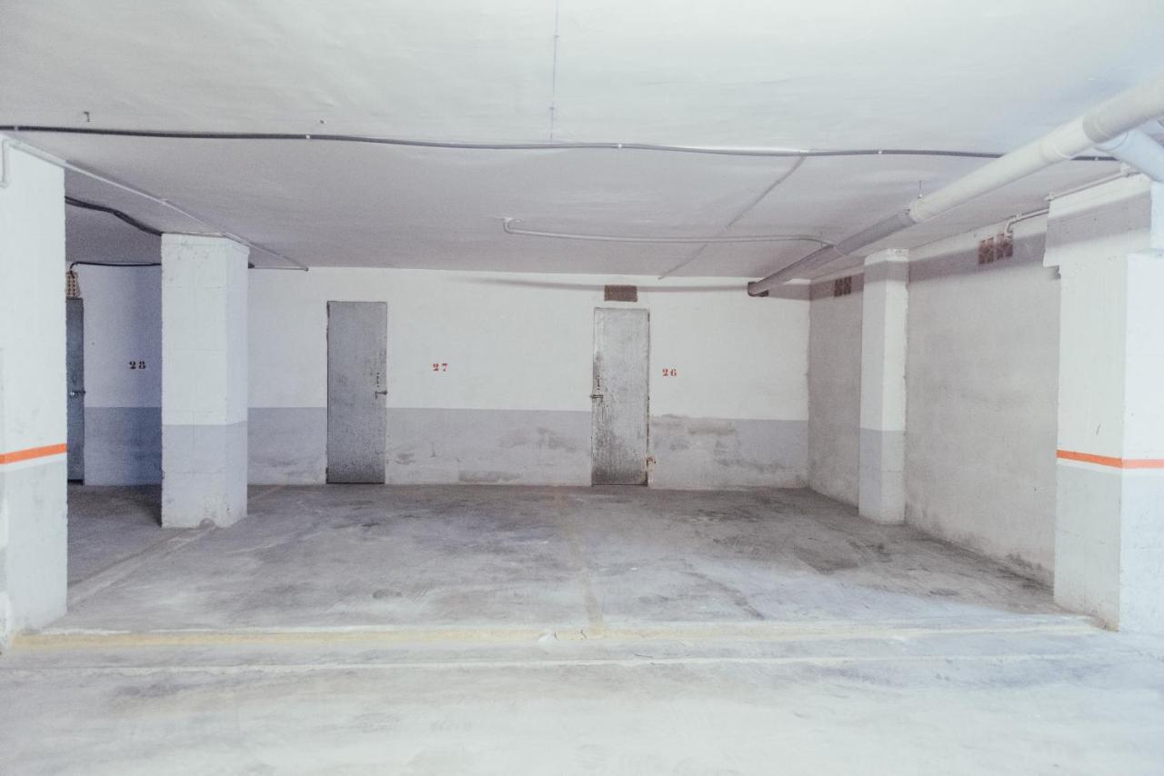 Hauzify I Apartament Marina トラダンバーラ エクステリア 写真
